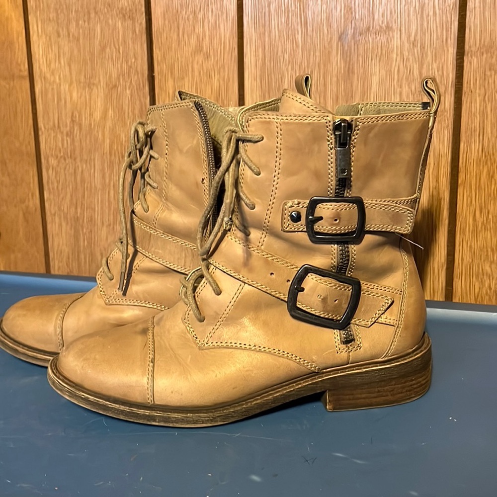 Womens boot